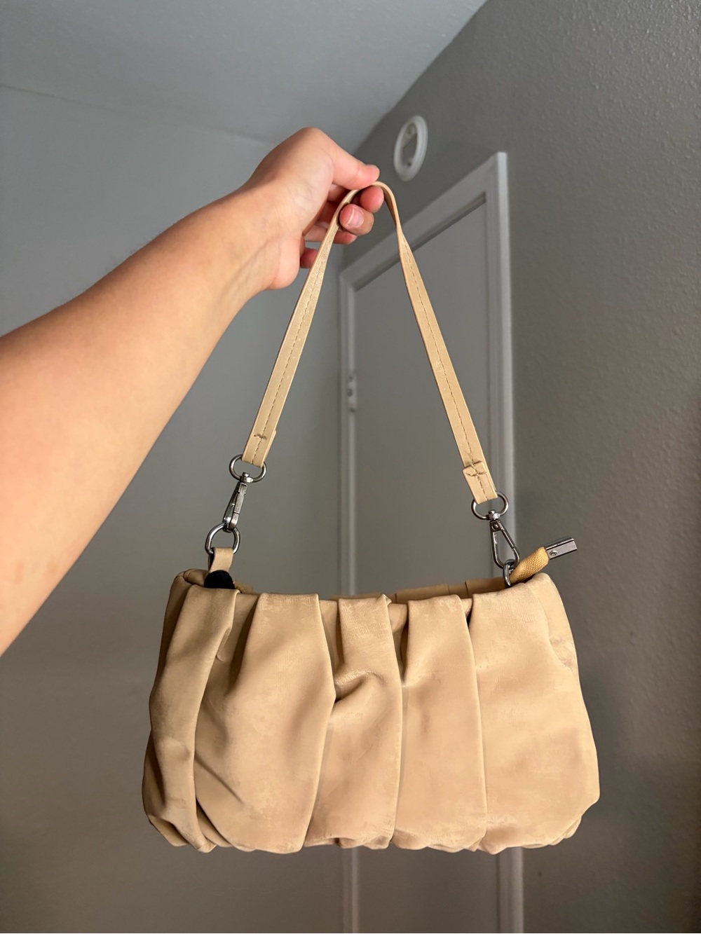 Y2K Style Beige Pleated Shoulder Bag